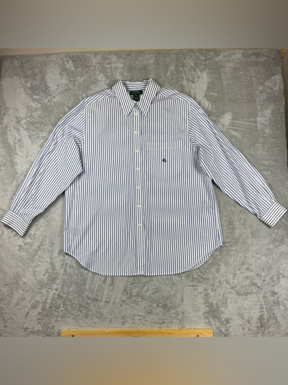 Lauren Ralph Lauren women's striped button-up shirt sz 14W in blue/white guc